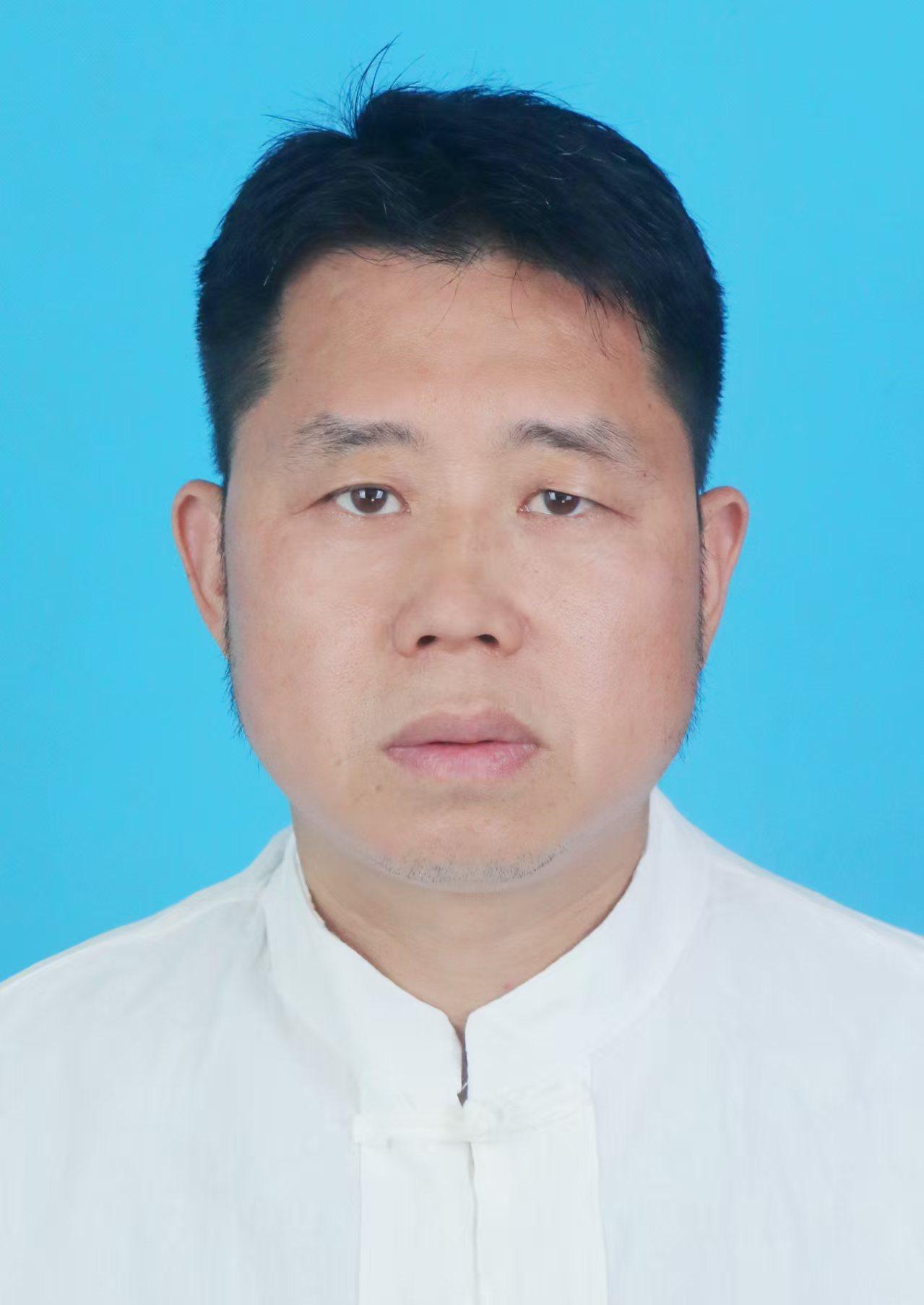 万星均